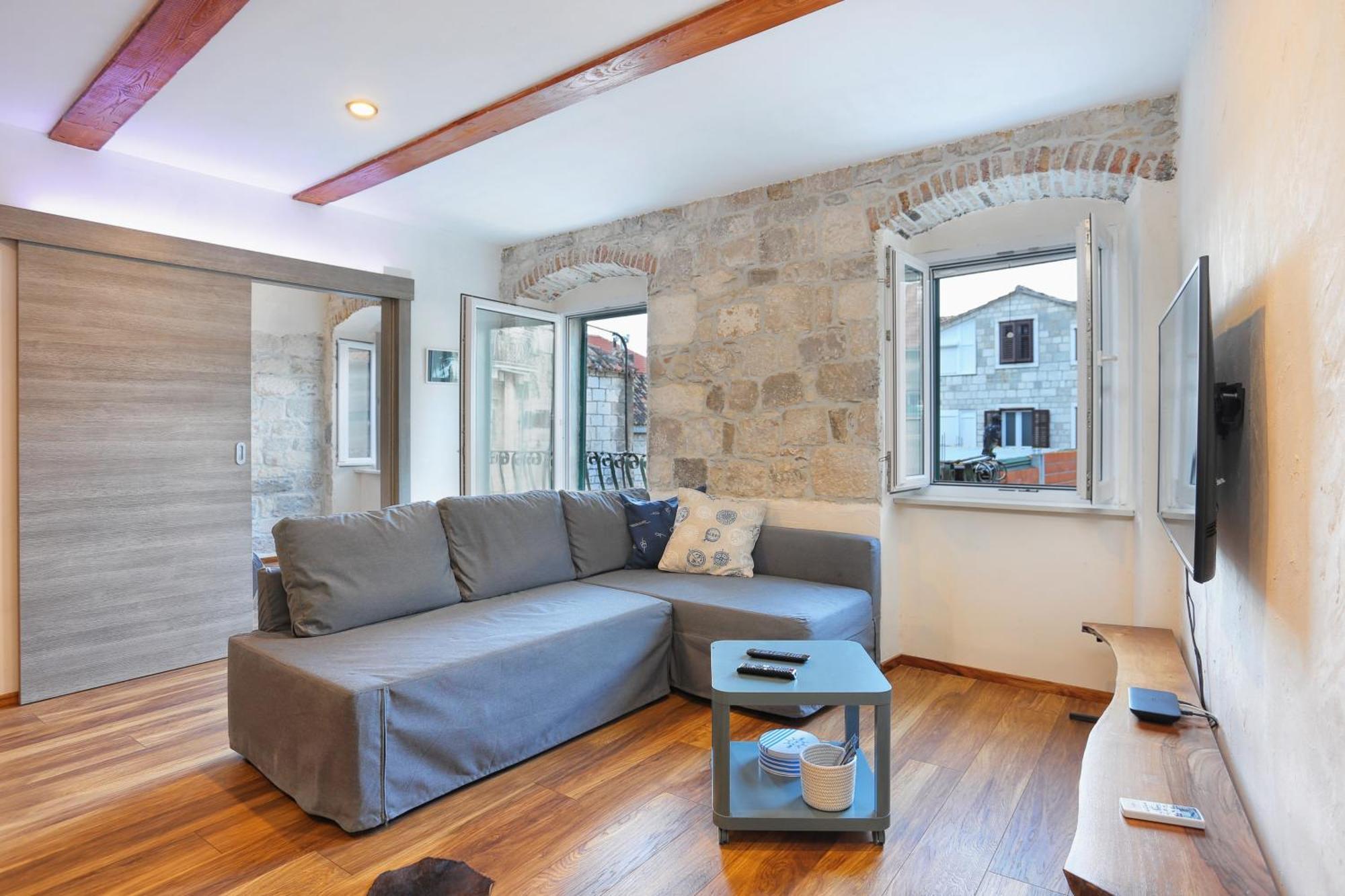 Apartments With A Parking Space Omis - 19051 エクステリア 写真